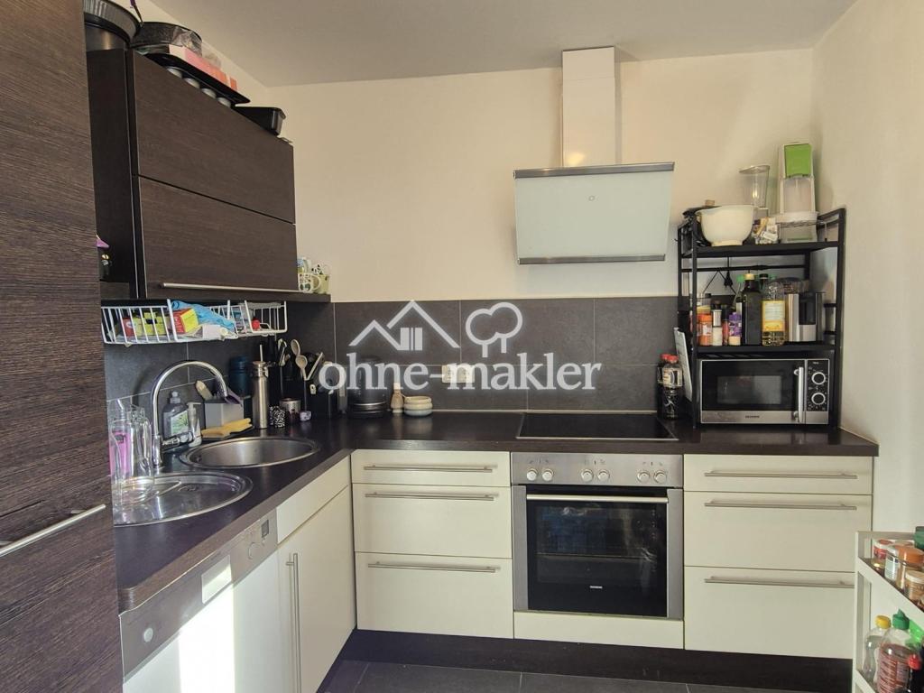 Über den Dächern von Karlsruhe: renovierte 3-Zimmer-Wohnung mit Westterrasse, EBK und TG-Stellplatz - Photo 3