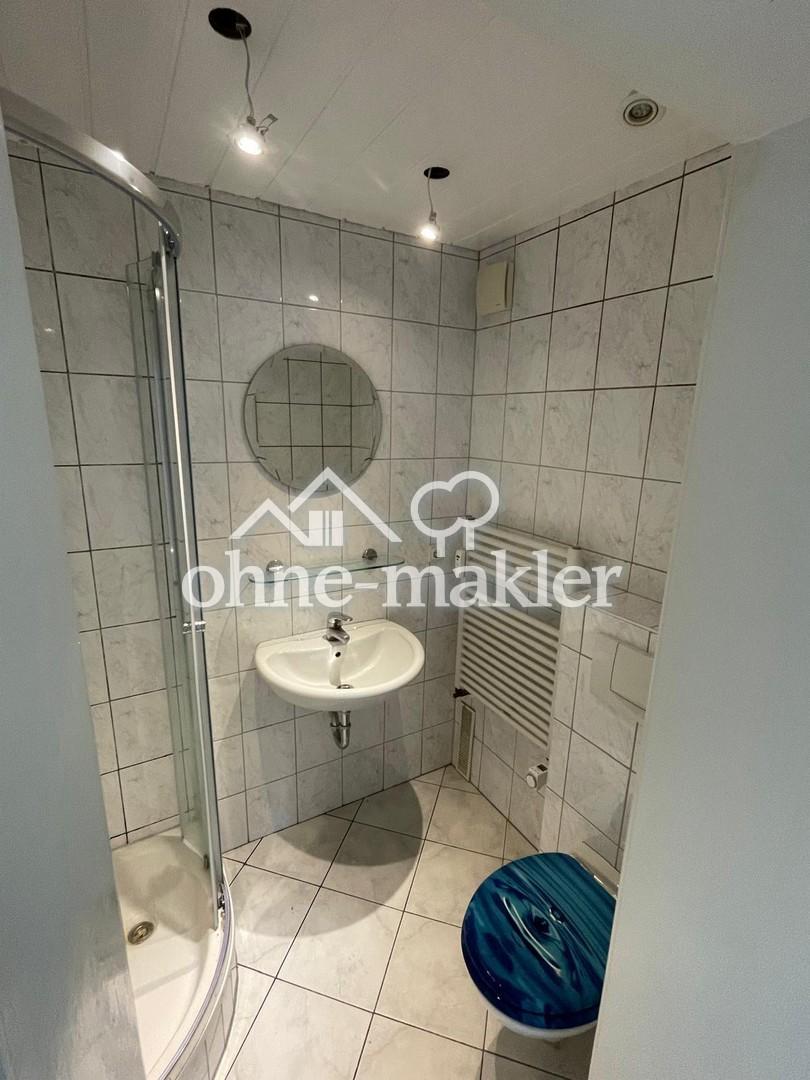 Helle 3-Zimmer-Wohnung mit Balkon in ruhiger und zentraler Lage von Buxtehude - Foto 2