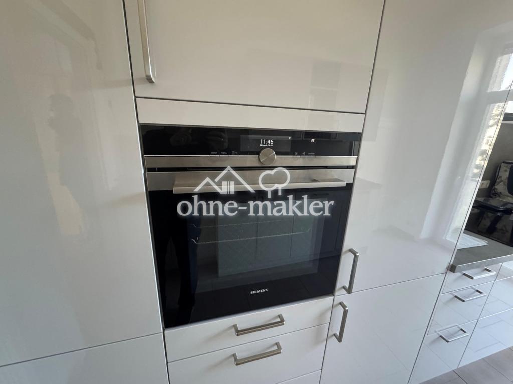 Stilvoll und ruhig im Herzen Wiesbadens: großzügige Altbauwohnung mit vier Balkonen - Photo 3