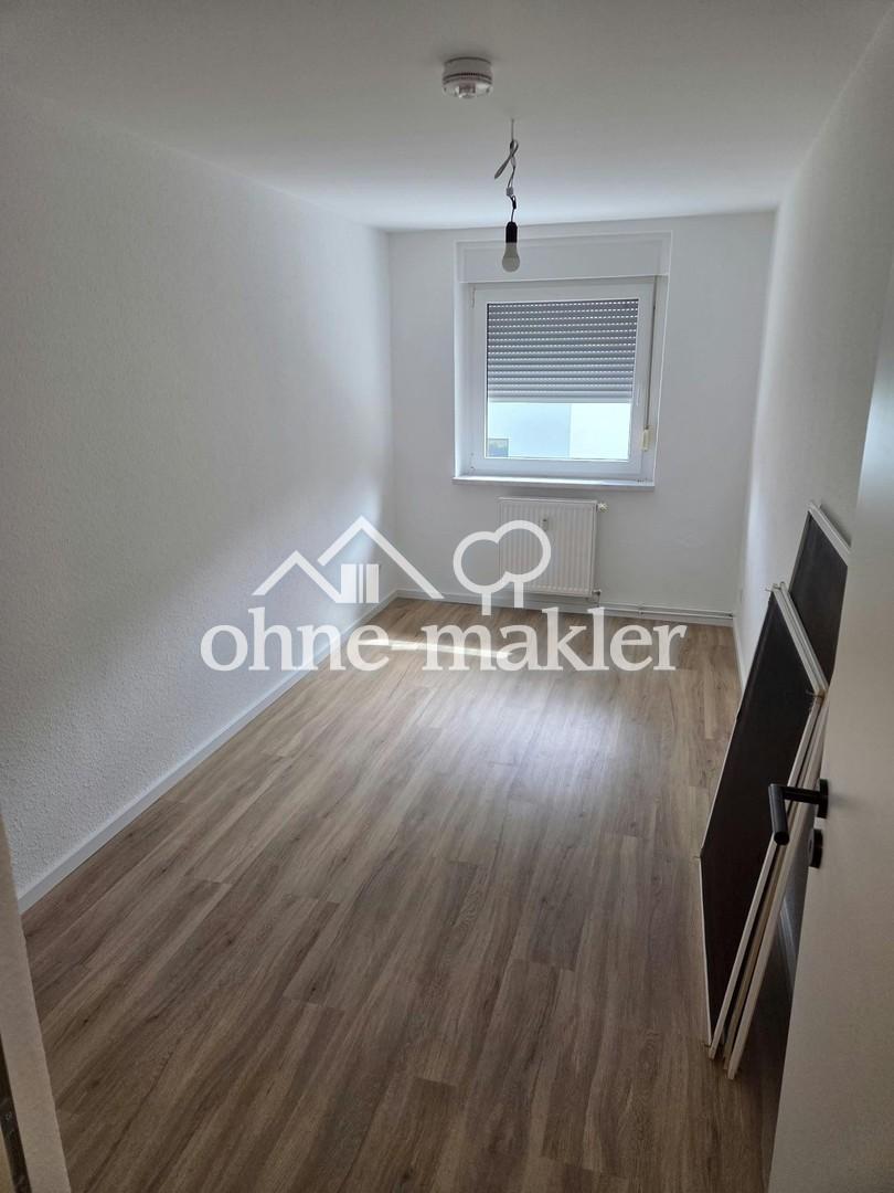 Großzügige 4-Raumwohnung in ruhiger Lage - Foto 1