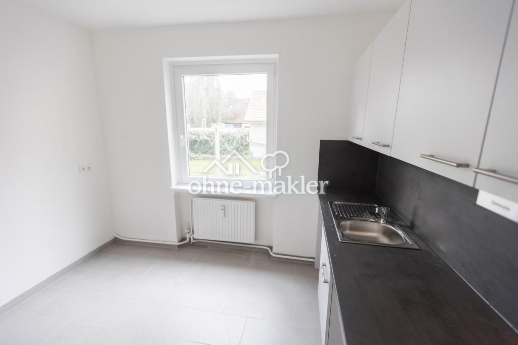 Frisch Sanierte 2-Zimmerwohnung mit großer Küche in Harburg - Foto 4