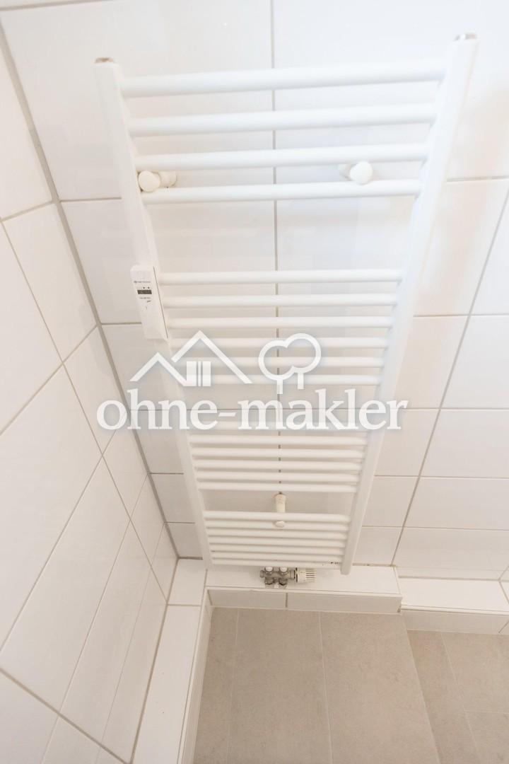 Frisch Sanierte 2-Zimmerwohnung mit großer Küche in Harburg - Foto 5