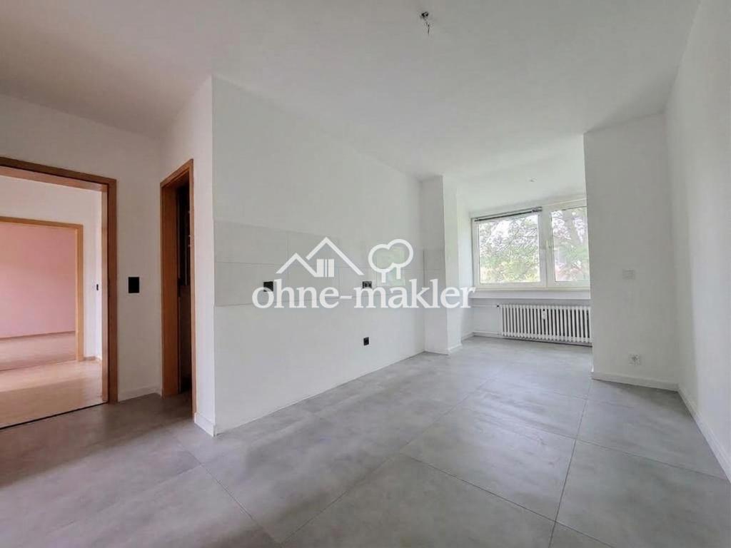 Modernisierte 4,5 Zimmer-KDB Wohnung (98qm) in ruhiger Lage von Essen-Dellwig (Gleisstr. 36) - Photo 1