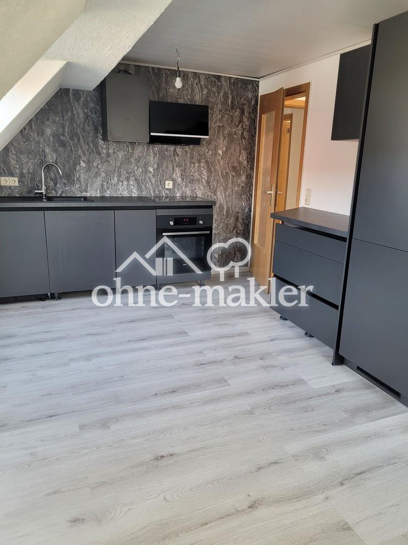 Attraktive 3 - Zimmer - Dachgeschosswohnung in Böhmenkirch - Photo 2