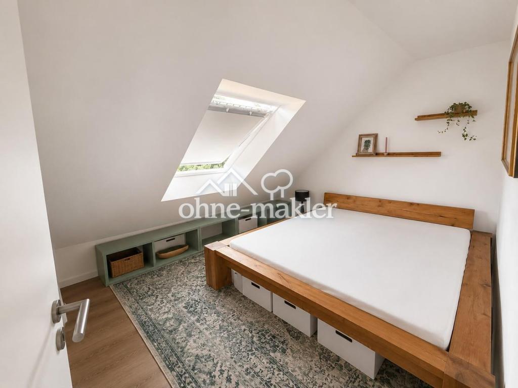 Gemütliche 4 Zimmer Dachgeschoßwohnung mit Feldblick - Foto 3