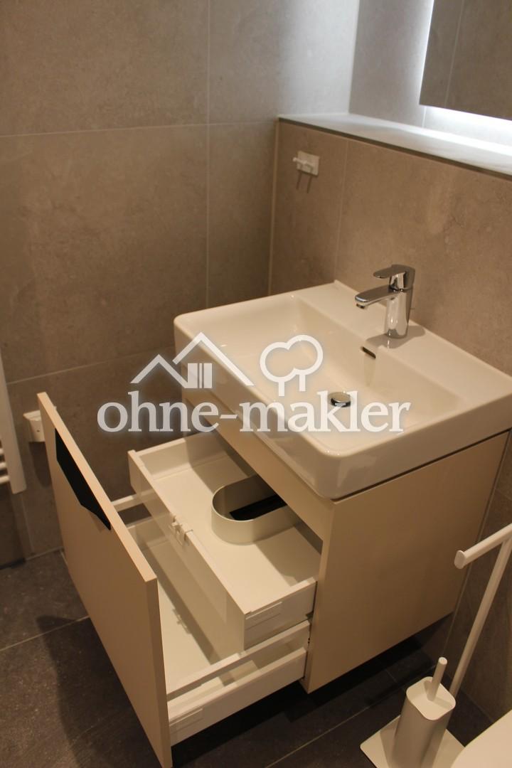 Erstbezug: Exklusive, sonnige 2-Zimmer-Wohnung mit Balkon mit Elbblick in Bestlage im Marina Garden! - Photo 4