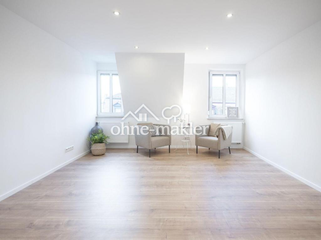 Schöne großzügige 4 Zi mit über 100 m2 - Photo 1
