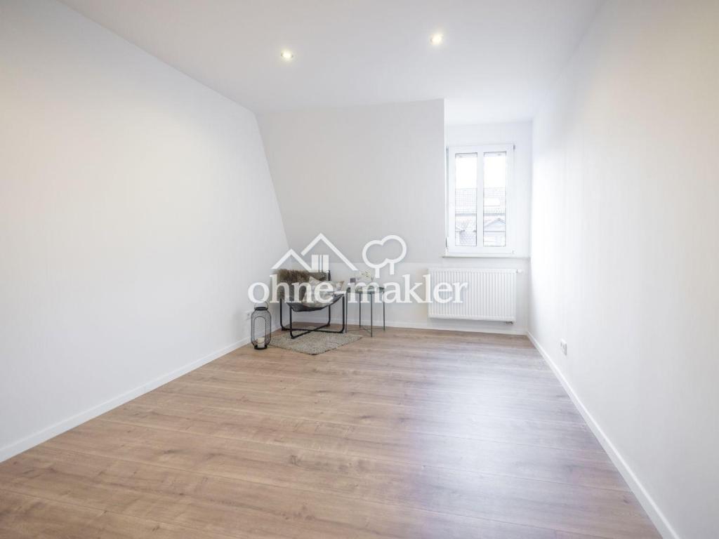 Schöne großzügige 4 Zi mit über 100 m2 - Photo 2