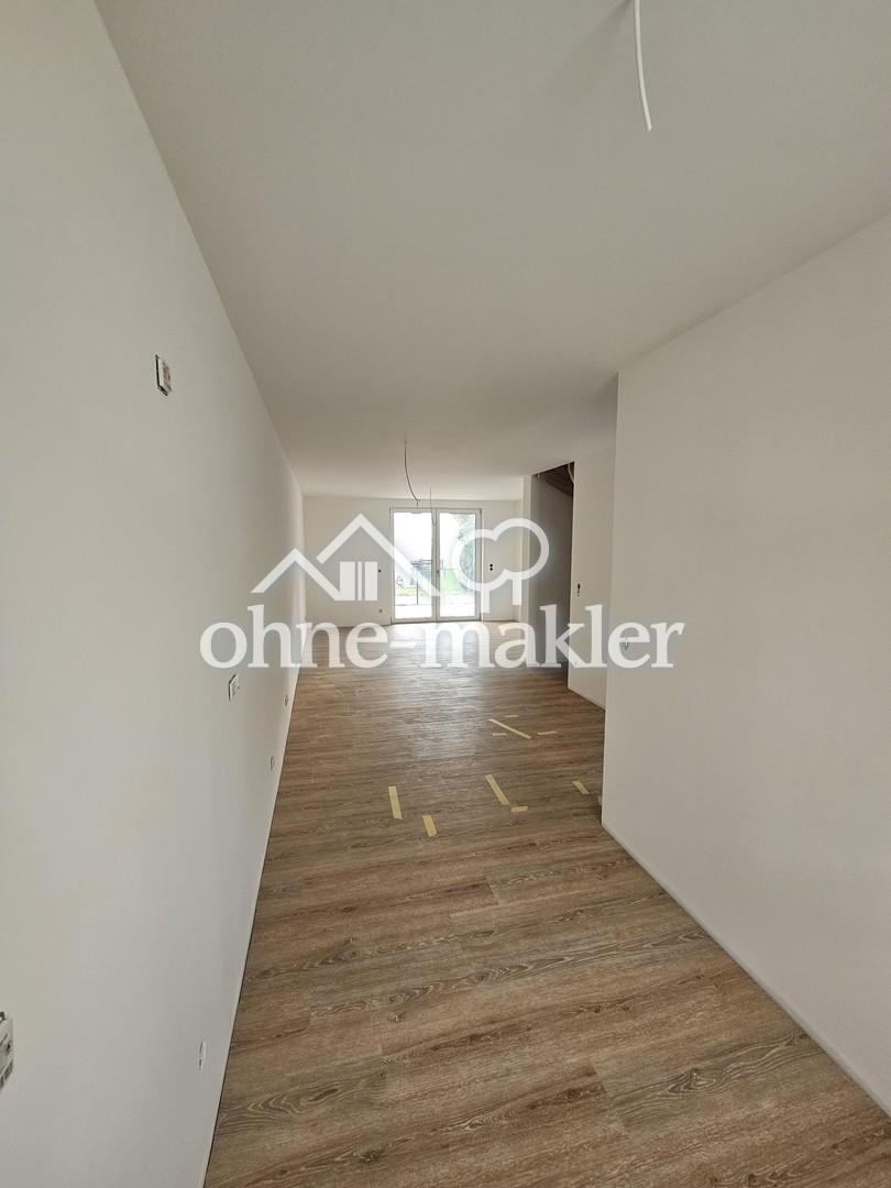 Erstbezug Reihenhaus im neuen 8-Familienhaus nach KFW 40 Standard - Foto 5