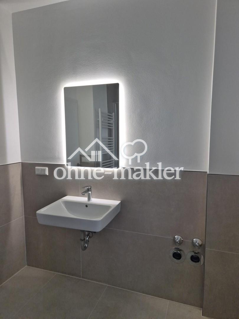 Helle frisch sanierte Wohnung mit Balkon und EBK - Foto 4
