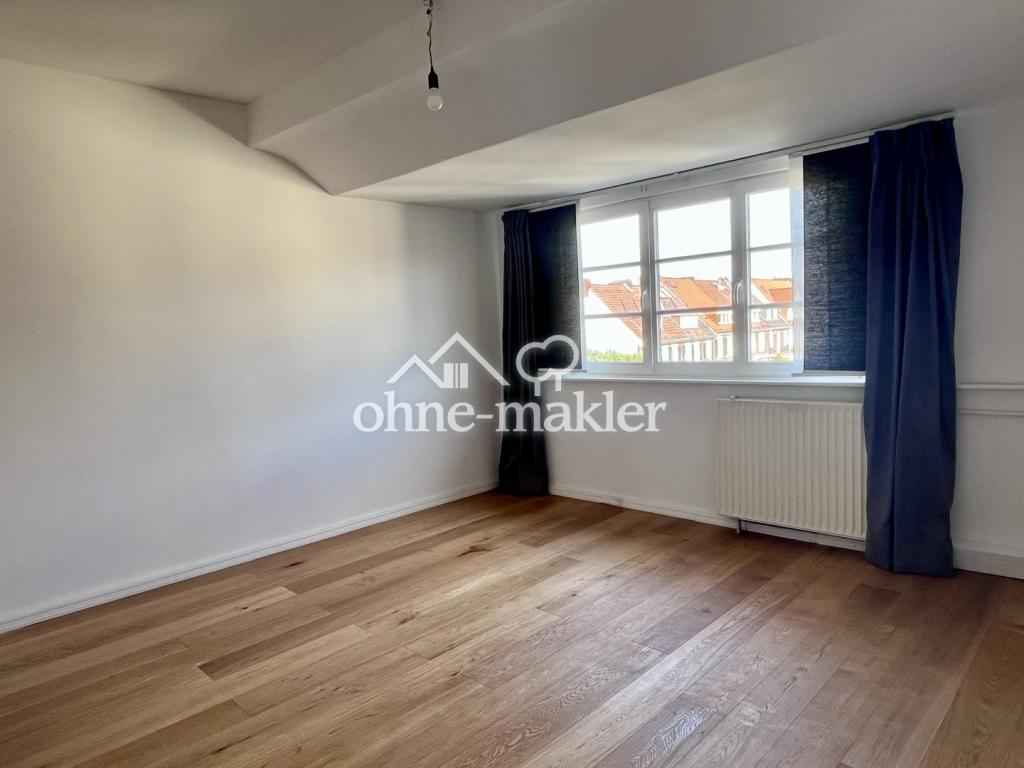 Original- Wohnen über den Dächern Schwachhausens – 2 Zimmer, Dachterrasse und Grünblick - Foto 1