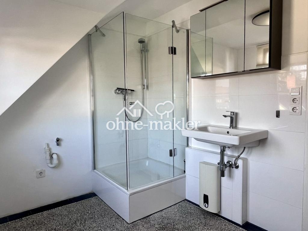 Original- Wohnen über den Dächern Schwachhausens – 2 Zimmer, Dachterrasse und Grünblick - Foto 5