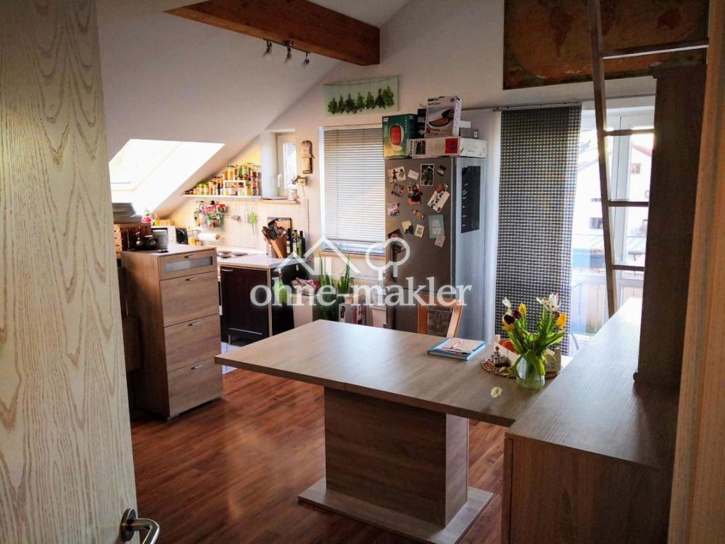 IMMOBILIENMENSCHEN - Helle 2 Zi. Dachgeschosswohnung mit Schlafgalerie - Photo 5