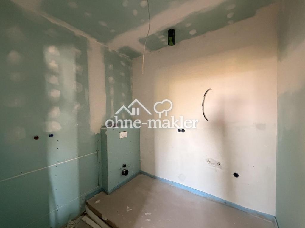 ERSTBEZUG: 3-Zimmer-Penthousewohnung mit zwei Balkonen und Weitblick - Foto 2