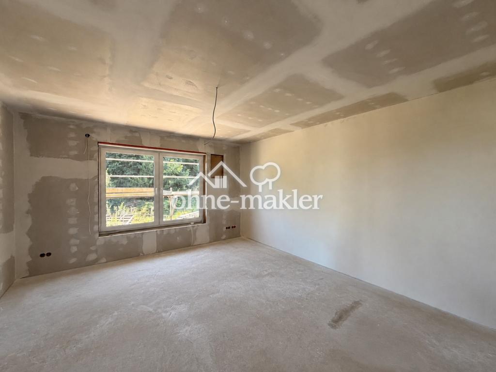ERSTBEZUG: 3-Zimmer-Penthousewohnung mit zwei Balkonen und Weitblick - Foto 4