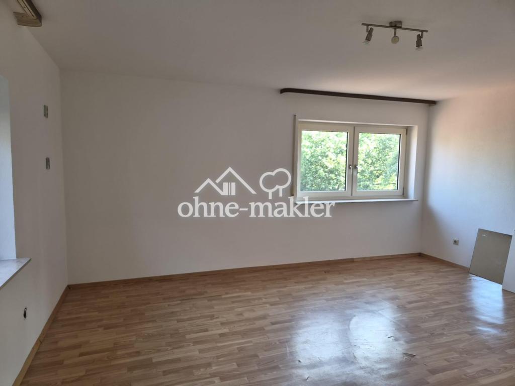 Viel Platz für ein gutes Leben in diesem freistehenden Einfamilienhaus mit Garten + Einliegerwohnung - Foto 1