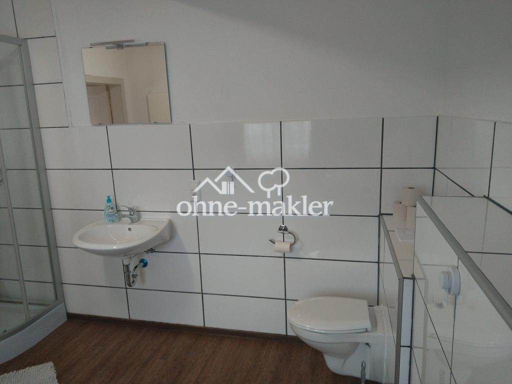 Viel Platz für ein gutes Leben in diesem freistehenden Einfamilienhaus mit Garten + Einliegerwohnung - Foto 5