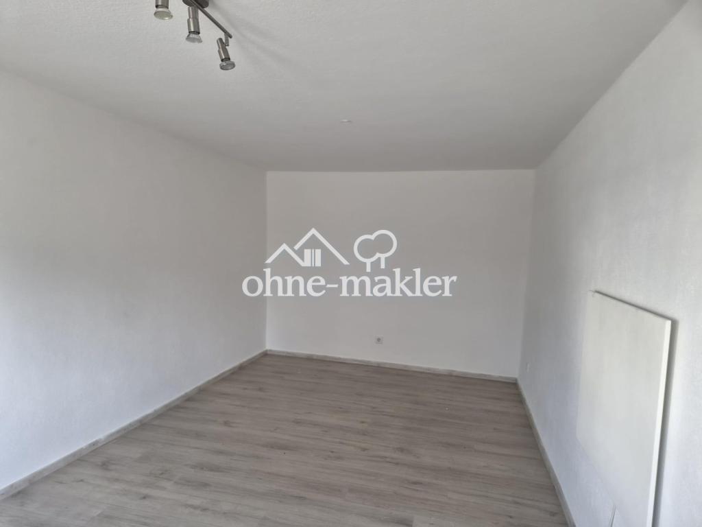 Viel Platz für ein gutes Leben in diesem freistehenden Einfamilienhaus mit Garten + Einliegerwohnung - Foto 2