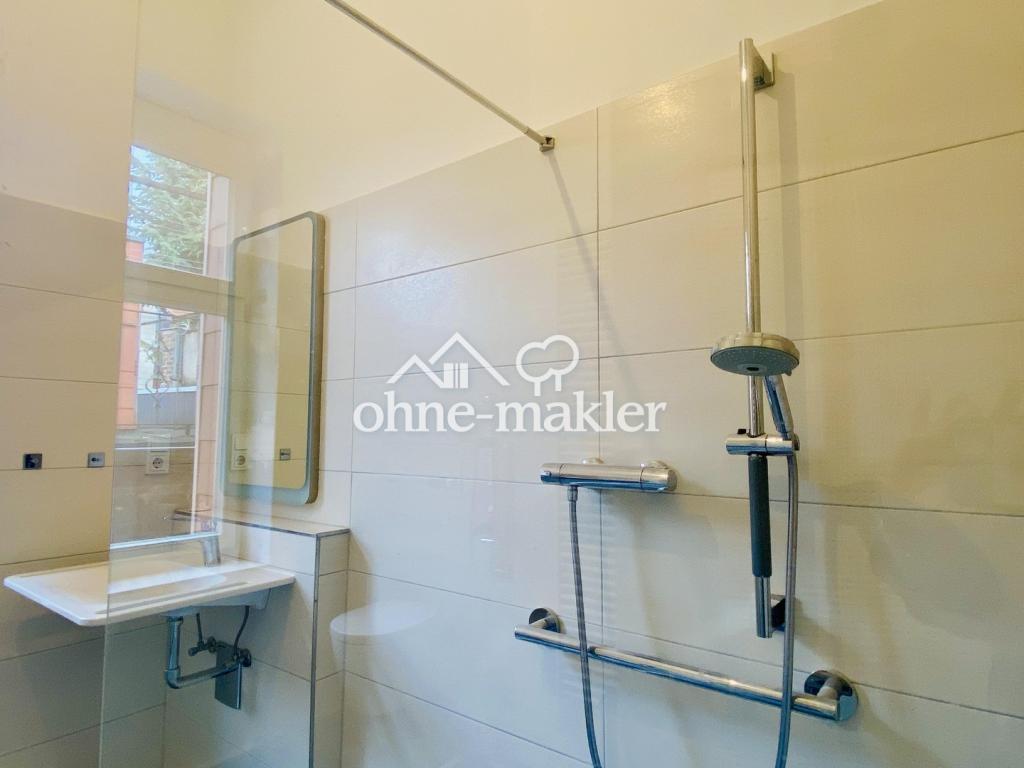 Stilvoll sanierter Altbau – 2 gleich große Zimmer | EBK, Balkon | Nähe RWTH/FH - Photo 4