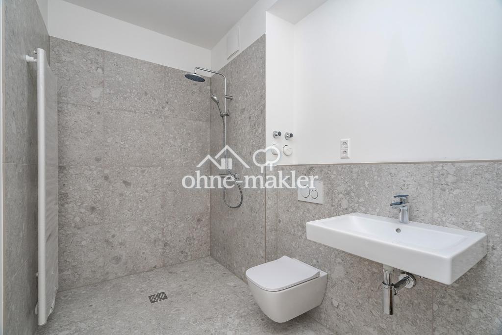 Helle 2-Zimmer-Wohnung mit Balkon und Einbauküche - Photo 4