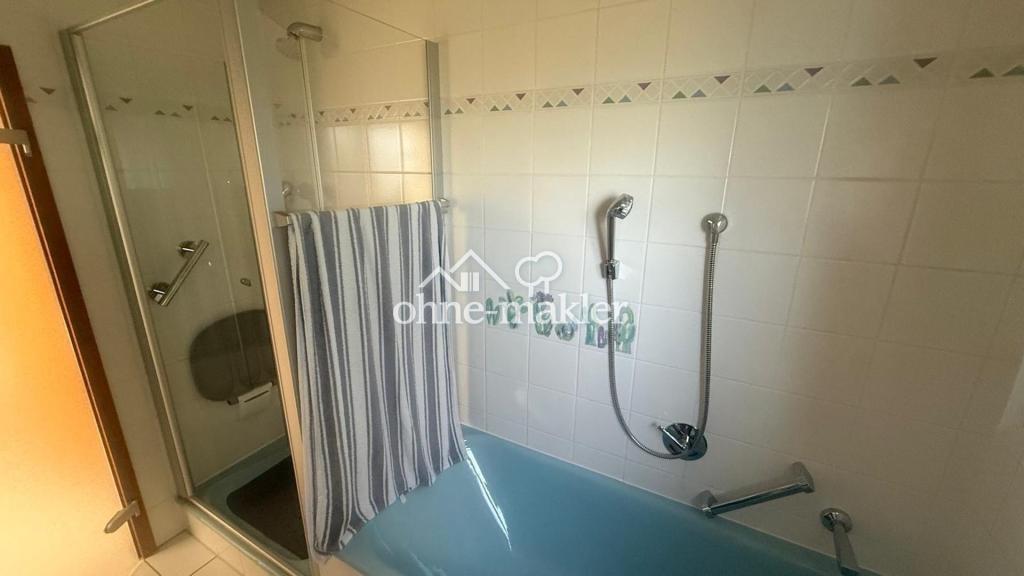 Sehr schönes Einfamilienhaus mit Schwimmbad und Sauna in Heilbronn - Photo 5