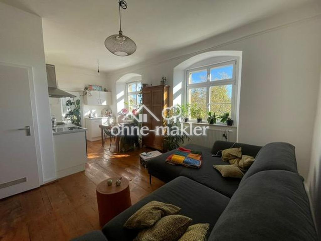 Traumwohnung für Singles: Denkmal-Charme trifft Moderne – Schloss Hirschlatt - Foto 5