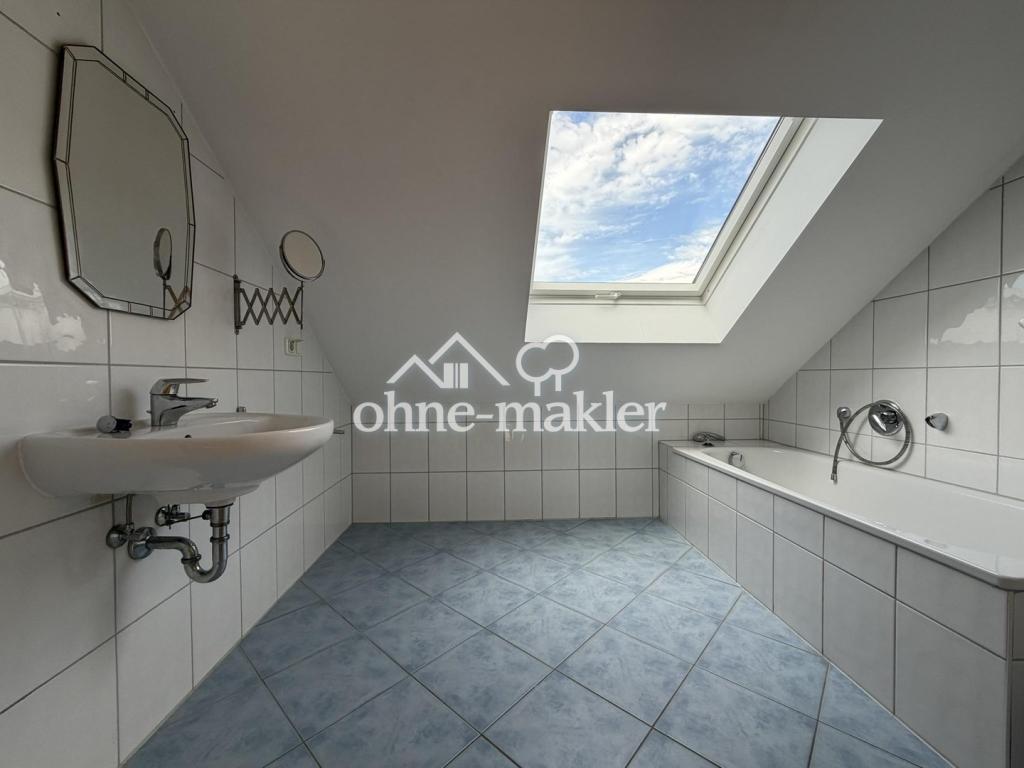Helle 3-Zimmer Wohnung mit Balkon in ruhiger Lage - Foto 3