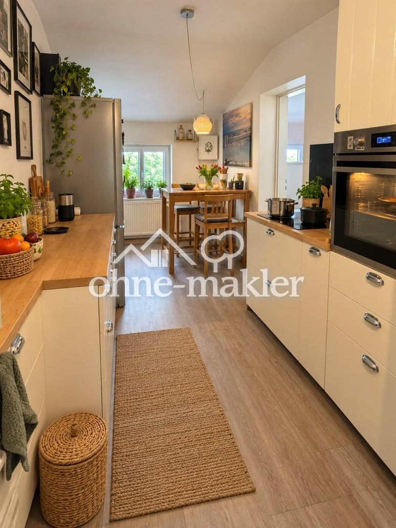 Attraktive Dachgeschosswohnung in zentraler Lage - Photo 3