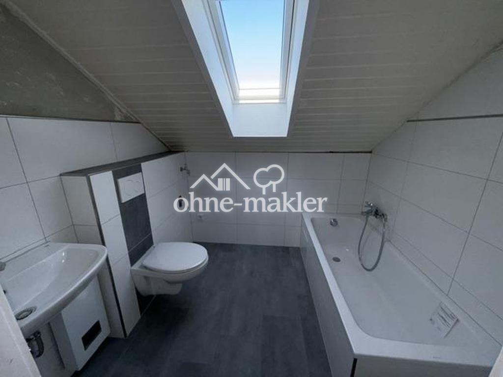 schöne 3-Zimmer-Dachgeschoss-Wohnung in Kevelaer zu vermieten - Foto 3