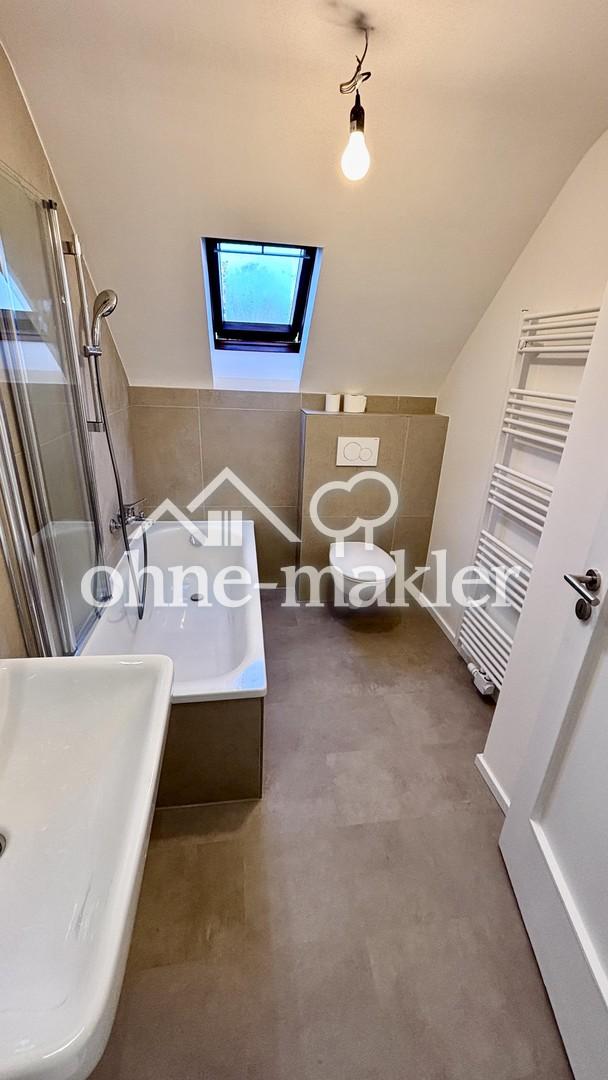 Frisch sanierte 3-Zimmer-Wohnung im Dachgeschoss – sofort frei | Düren - Foto 1