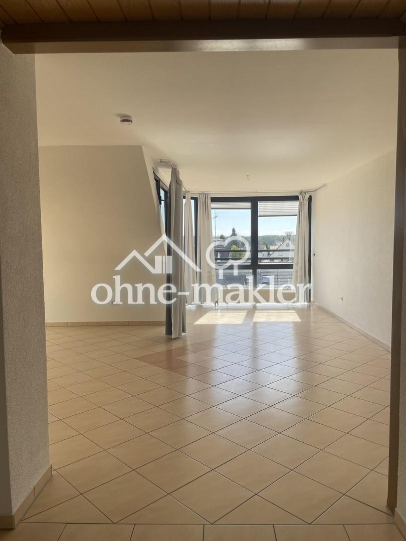 Helle 3-Zimmer Wohnung mit Tiefgarage und Einbauküche - Foto 1