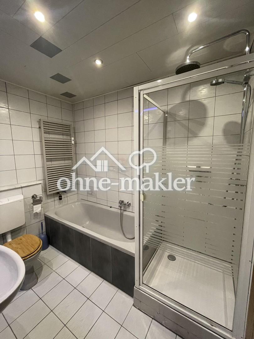 Helle 3-Zimmer Wohnung mit Tiefgarage und Einbauküche - Foto 5