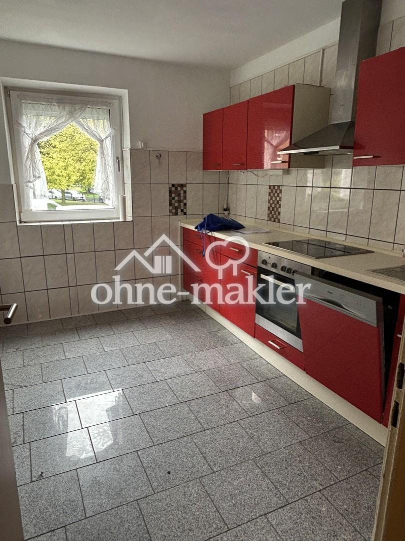 Helle 3,5-Zimmer-Wohnung mit Küche, Balkon & Stellplatz - Foto 4