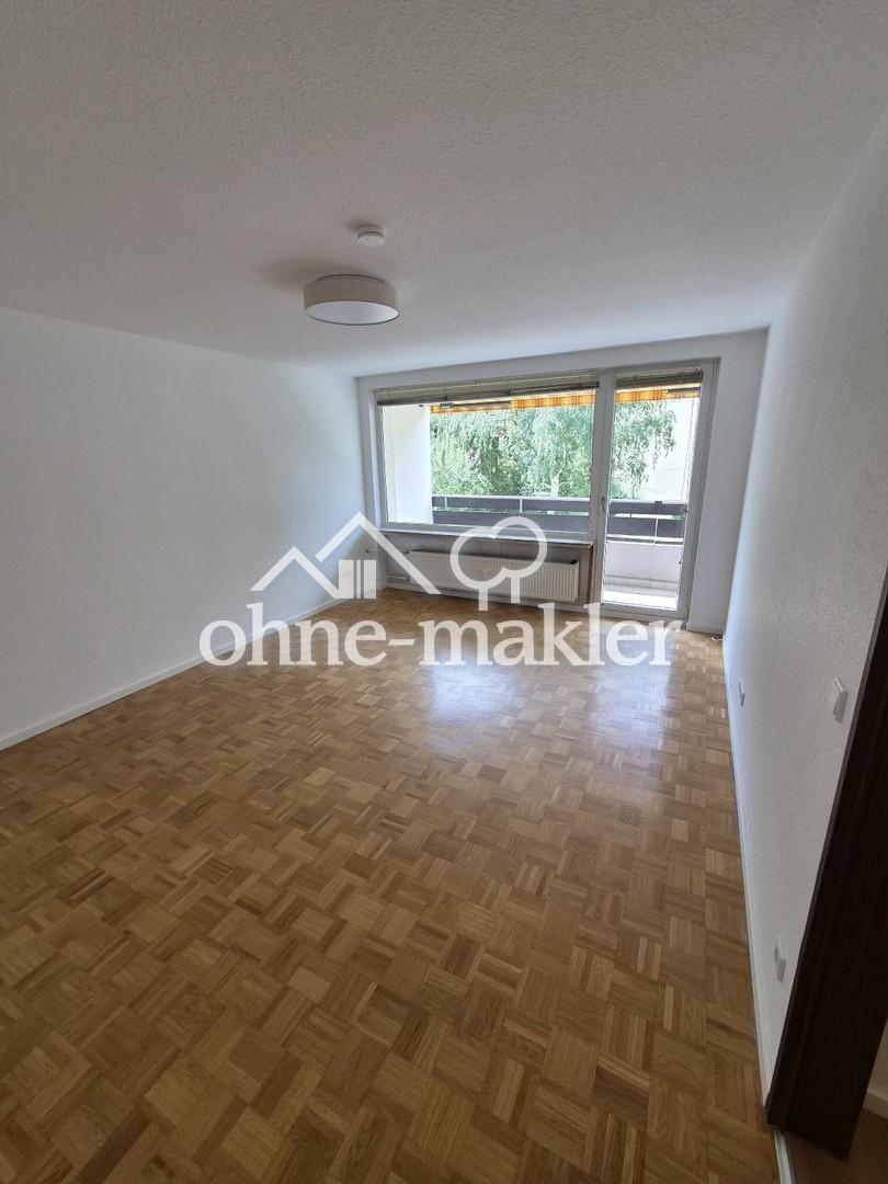 Frisch renovierte 2-Zimmer-Wohnung in Erlangen-Frauenaurach mit Einbauküche - Photo 2