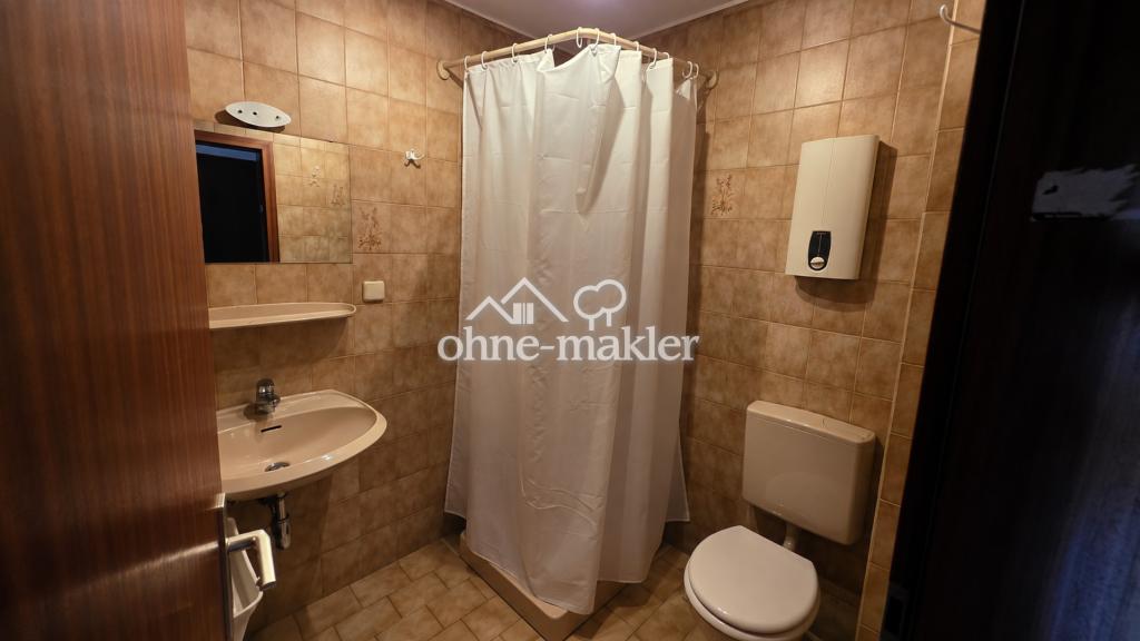 Zentrales 1-Zimmer-Dachgeschoss-Apartment mit Einbauküche nahe Uniklinik & Uni - Foto 2