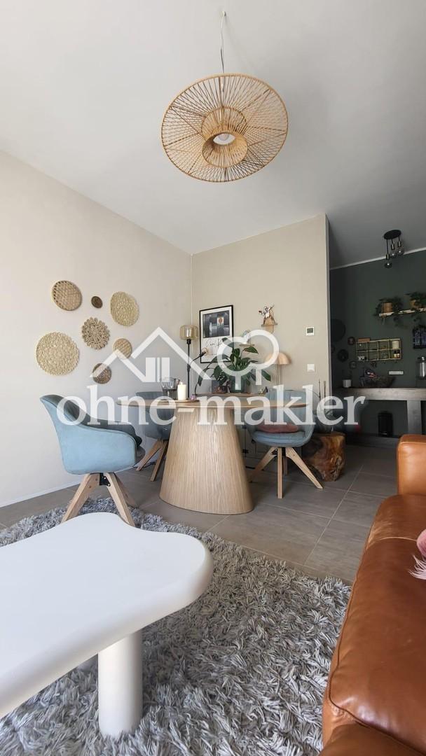 Lichtdurchflutete 4-Zimmer-Wohnung mit großem Balkon im Villenquartier - Photo 2