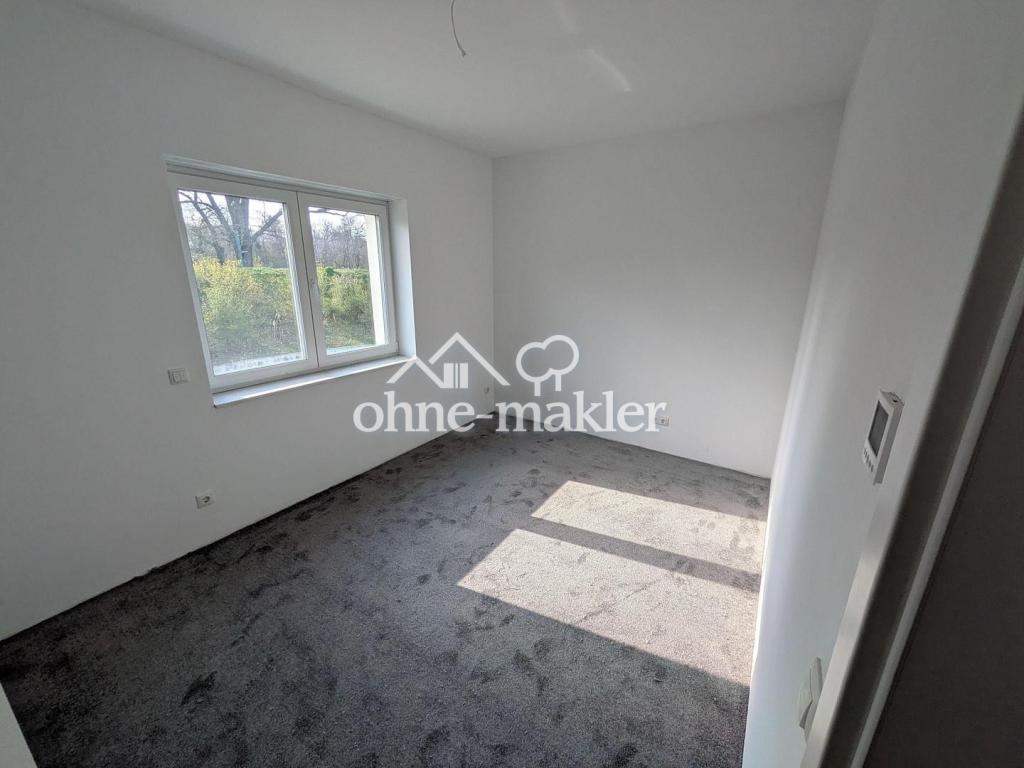 Lichtdurchflutete 4-Zimmer-Wohnung mit großem Balkon im Villenquartier - Photo 3