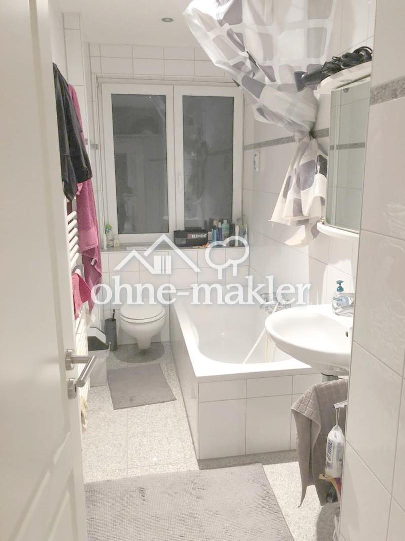 Sehr schöne gepflegte 2 Zi – Wohnung mit EBK in Würzburg Sanderau - Photo 3