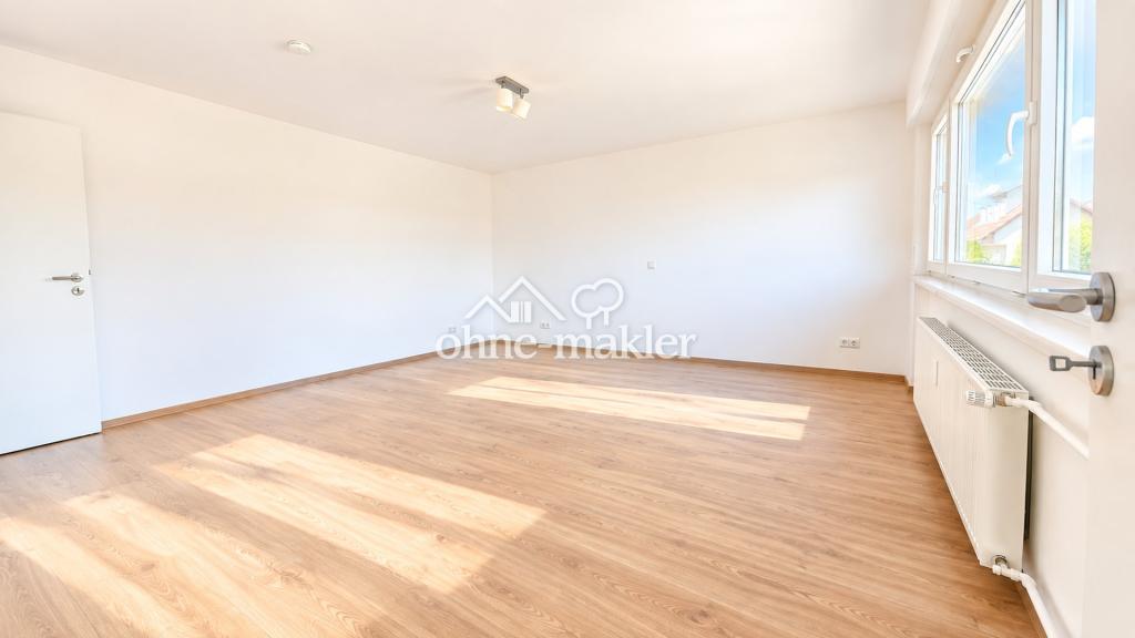 Renovierte 1-Zimmer Wohnung mit Einbauküche, Waschmaschine und Parkplatz - Photo 2