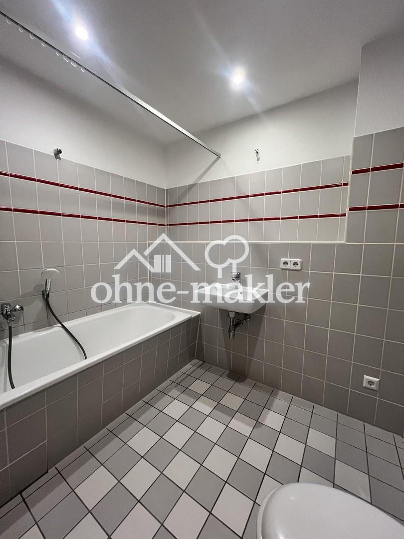 Einziehen und Wohlfühlen - Erstbezug nach Kernsanierung mit Balkon - Foto 5