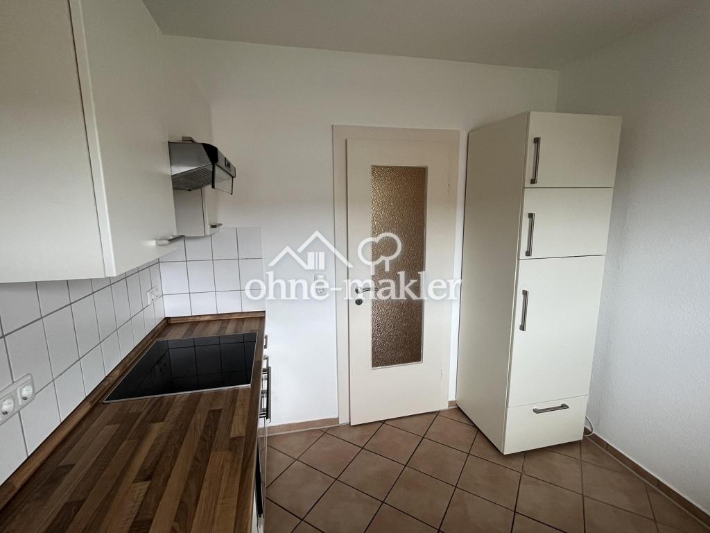Lichtdurchflutete 4-Zimmerwohnung mit Balkon und Einbauküche zu sofort zu vermieten. - Photo 5
