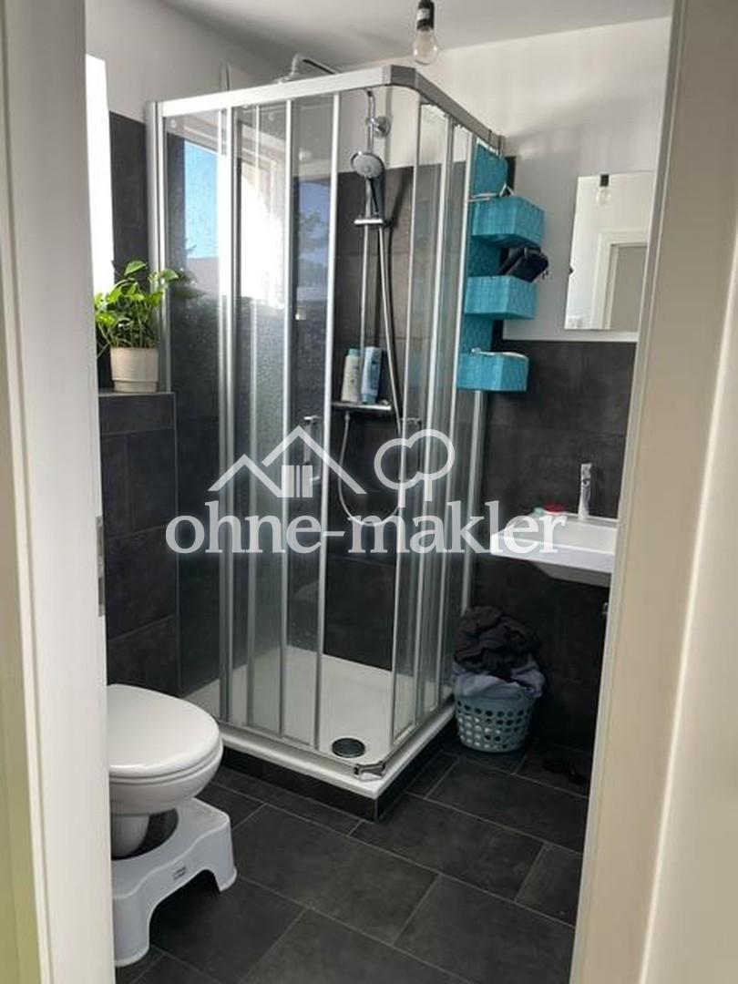 BN-Friesdorf Nähe HARIBO: helles 1-Zi-Apartment, Pantryküche, Tageslichtbad, Fußbodenheizung etc. - Photo 2