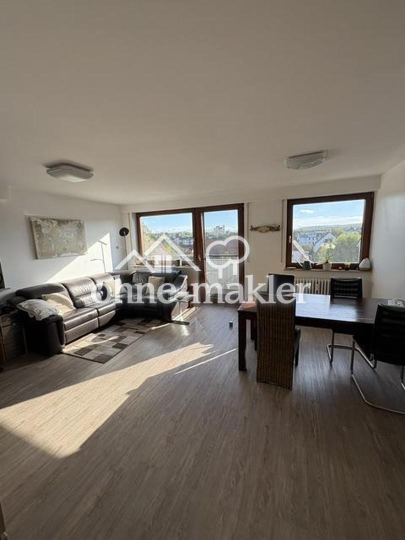Sonnige, helle 4-Zimmer-Wohnung, 3 Balkone in Filderstadt - Foto 2