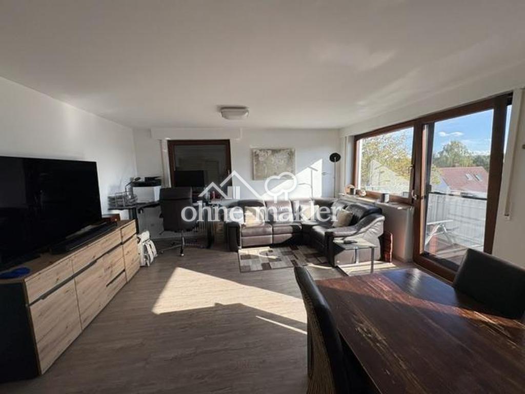 Sonnige, helle 4-Zimmer-Wohnung, 3 Balkone in Filderstadt - Foto 3
