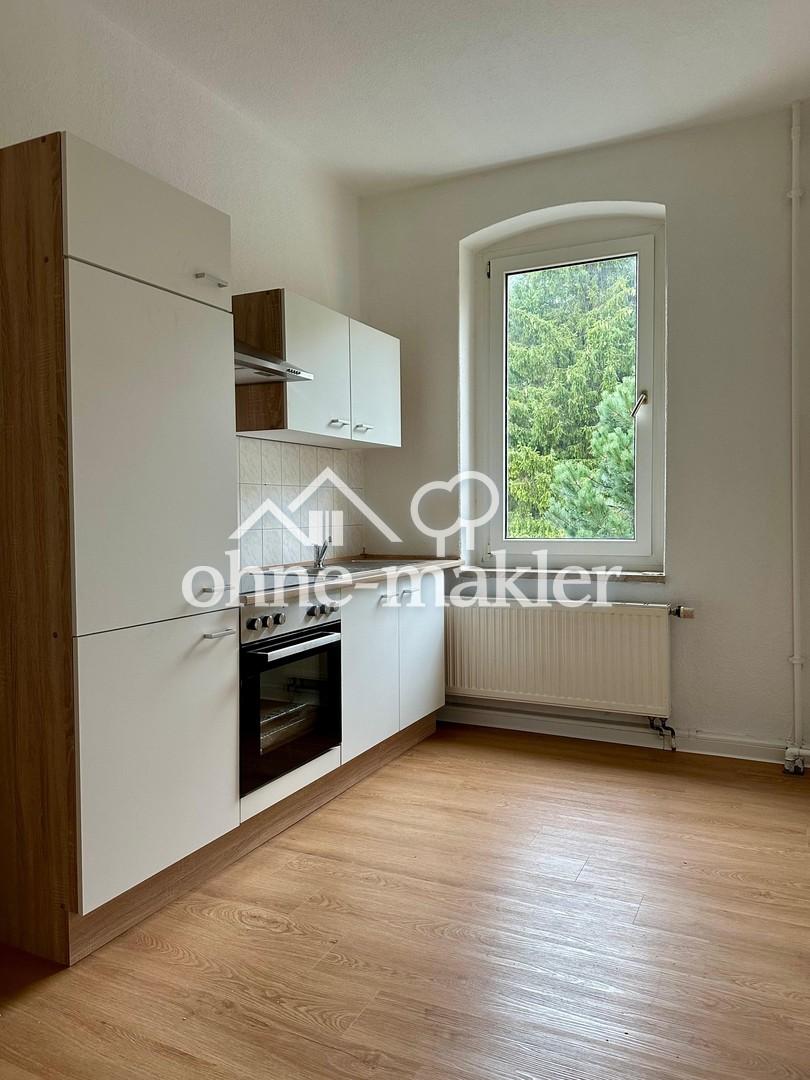 Frisch renoviert, EBK + Stellplatz inklusive: 67 m² Altbau für nur 371 € kalt! - Foto 2