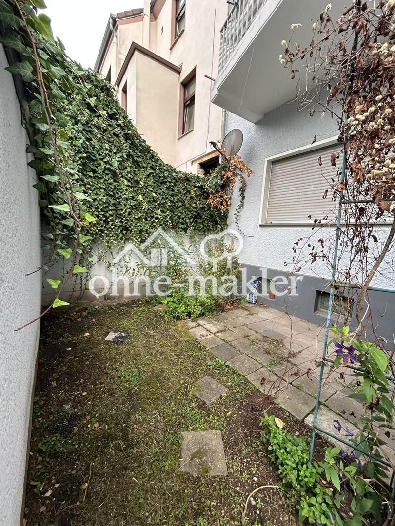Erstbezug nach Renovierung - Apartment mit eigenem Garten und Garage in ruhiger Lage - Photo 5