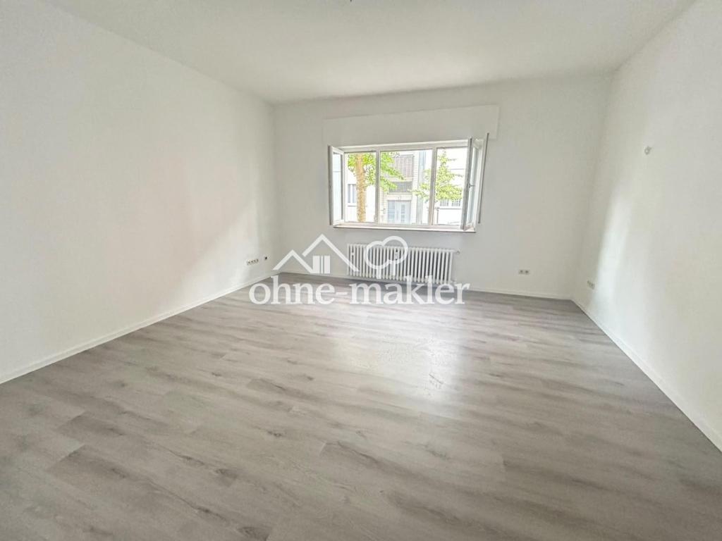 Erstbezug nach Renovierung - Apartment mit eigenem Garten und Garage in ruhiger Lage - Photo 2