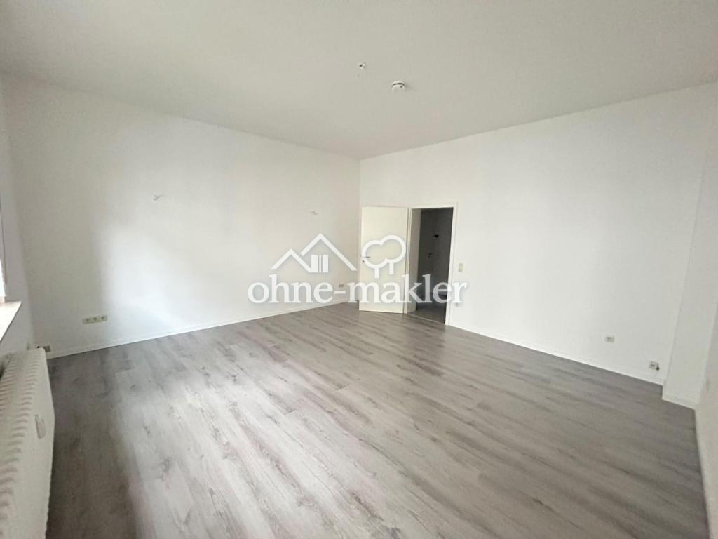 Erstbezug nach Renovierung - Apartment mit eigenem Garten und Garage in ruhiger Lage - Photo 1
