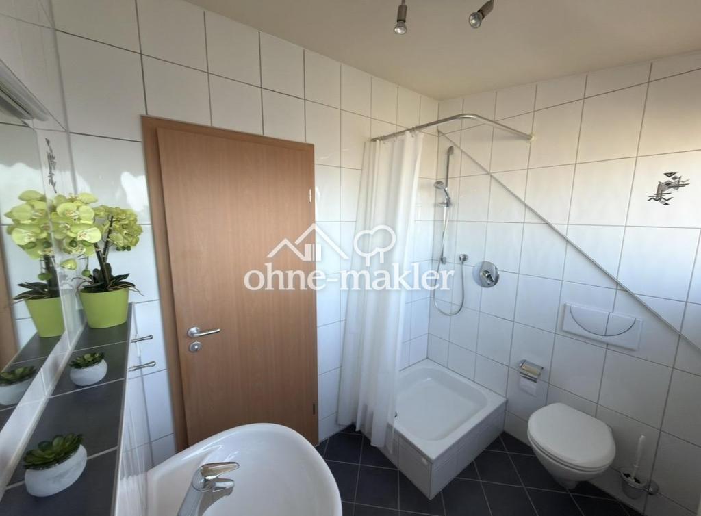 Helle 3-Zi.-Maisonette (79 m²) mit Südbalkon, 2 Bädern, EBK & TG in Nufringen - Photo 3