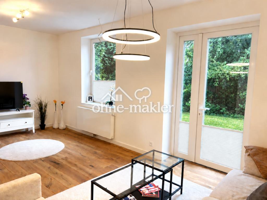 Wohnen auf Zeit – Große, vollsanierte Wohnung mit Terrasse - Photo 1